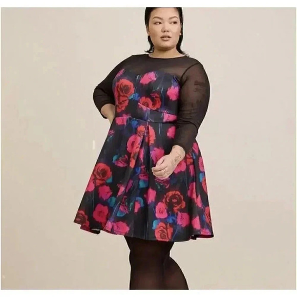 torrid Dresses & Skirts - NWT Torrid Women’s Mini Scuba Illusion Neck Rose Floral Dress Multi Sz 3 (22/24)